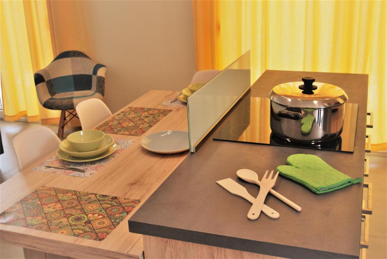 Q Luxury Rooms Paleros Exteriör bild