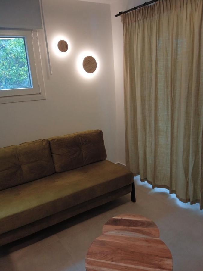 Q Luxury Rooms Paleros Exteriör bild