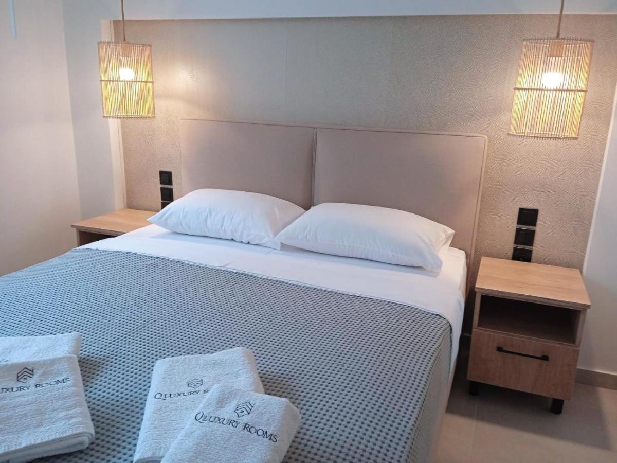 Q Luxury Rooms Paleros Exteriör bild